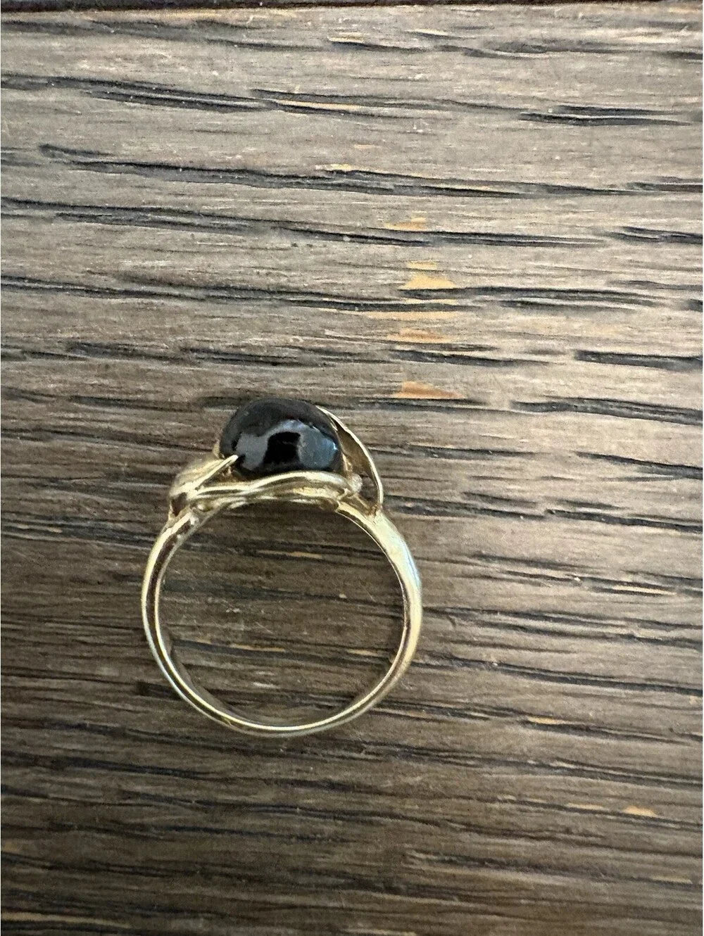 Oval  Black Coral Solitaire Ring 14k Yellow Gold Size 7 From The Cayman Island